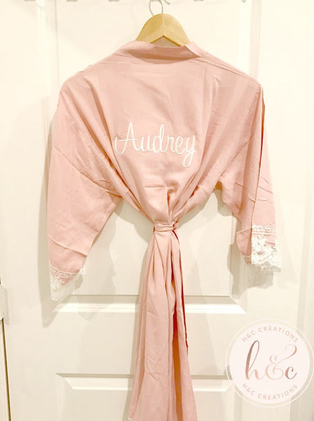 Bridesmaid robes with lace, Bridesmaid gift, Monogrammed robe, Lace robe, Bridal party robe, Personalized robes, Wedding Robe