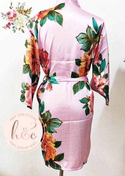 Sale Bridesmaid Robes, Set of 8 Robes, Floral Robes, Bridesmaid Gift, Bridal Robe, Satin Floral Robe, Bridesmaid Gifts, Bridal Robe
